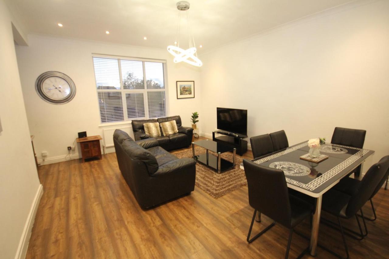 Appartement Great West Road Flat C Londen